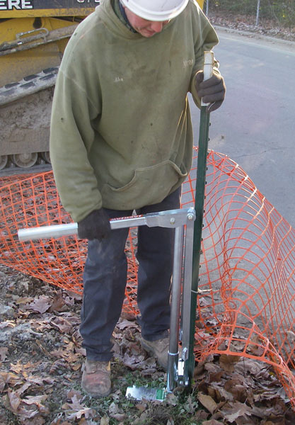 JackJaw® 200 Concrete Stake Puller